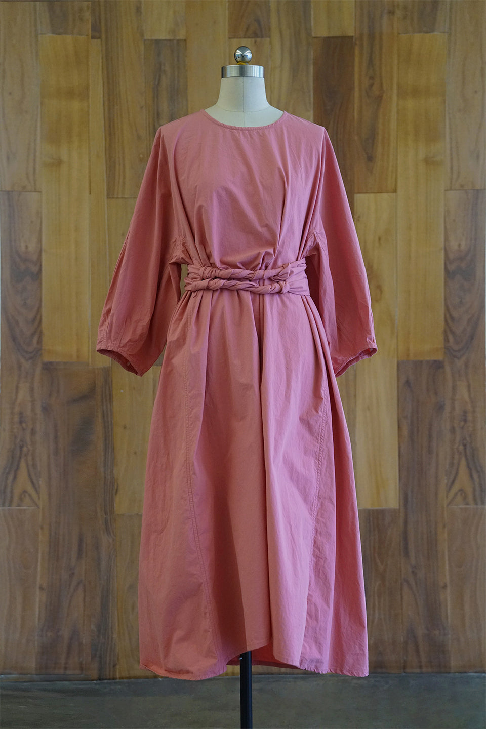 Original retro cotton silhouette puff sleeve simple dress
